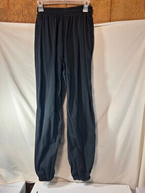 Woman’s Junior Black Elastic Waist Track Pants